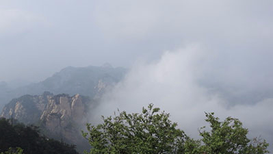 首登尧山玉皇极顶