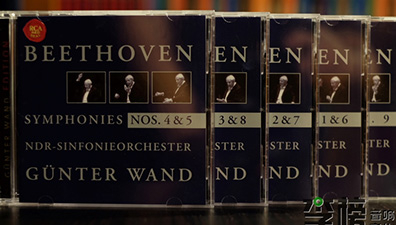堪称经典完美的贝多芬交响曲演绎和录音！